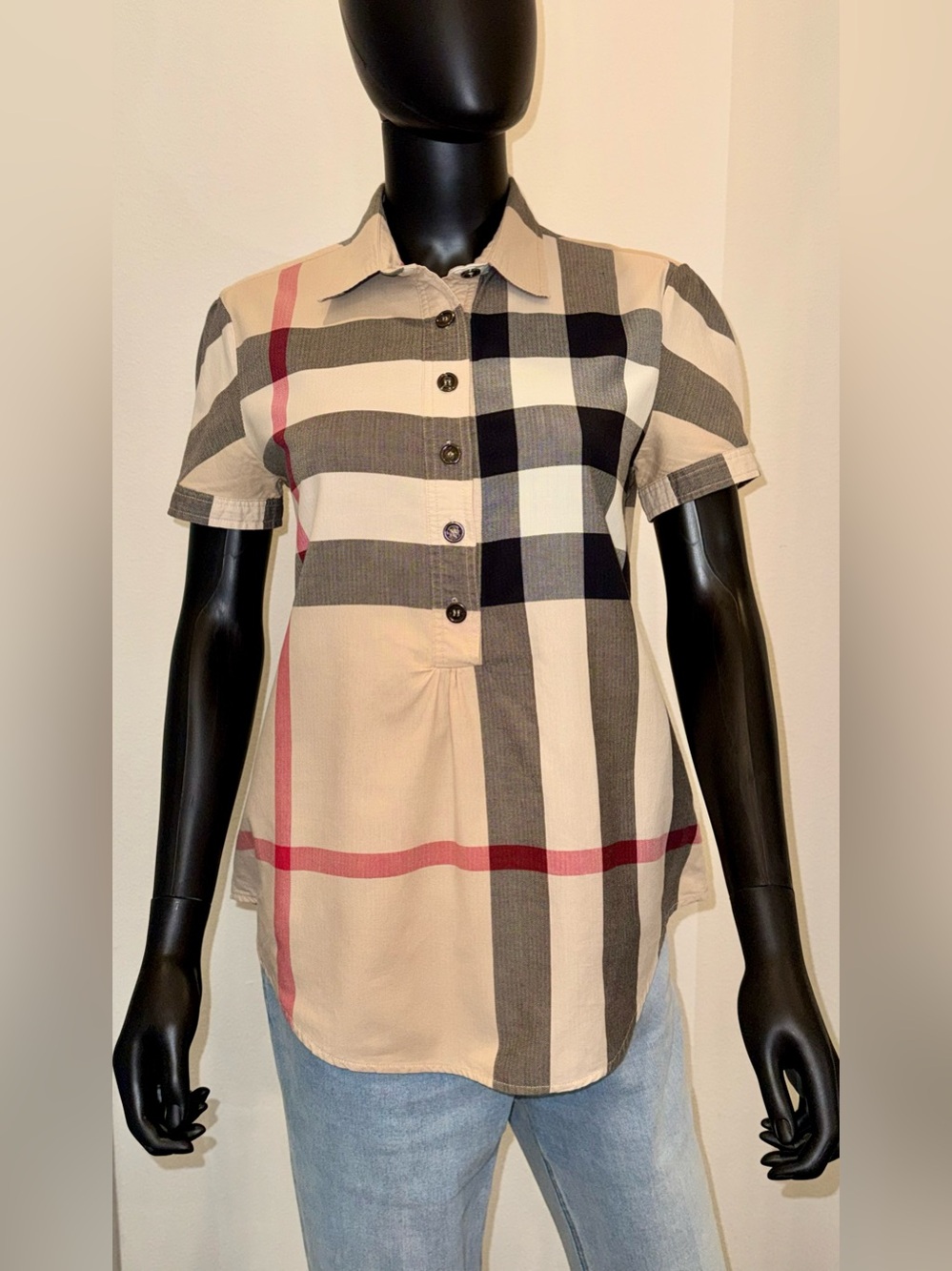 Burberry Beige Plaid Short-Sleeve Button-Front Shirt - Picture 5 of 11